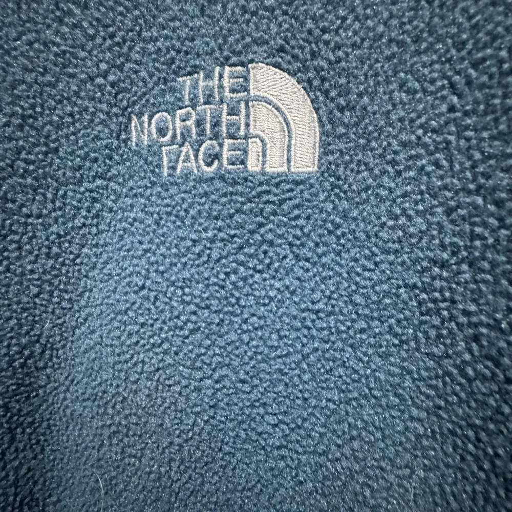 The north face size large mock fleece sweater turtleneck